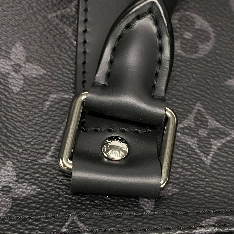 Louis Vuitton Boston Bag Monogram Eclipse in Canvas Keepall Bandouliere 55