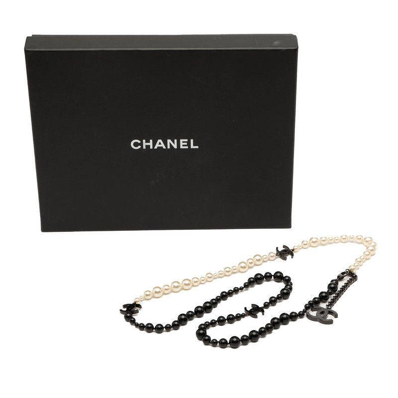 Chanel Coco Mark Long Necklace Black White Plated Faux Pearl Ladies Chanel