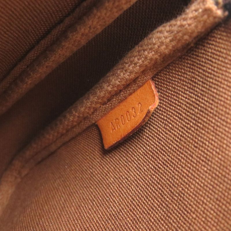 Louis Vuitton Pochette Accessoire Monogram M51980 Pouch LV 0483 Louis Vuitton