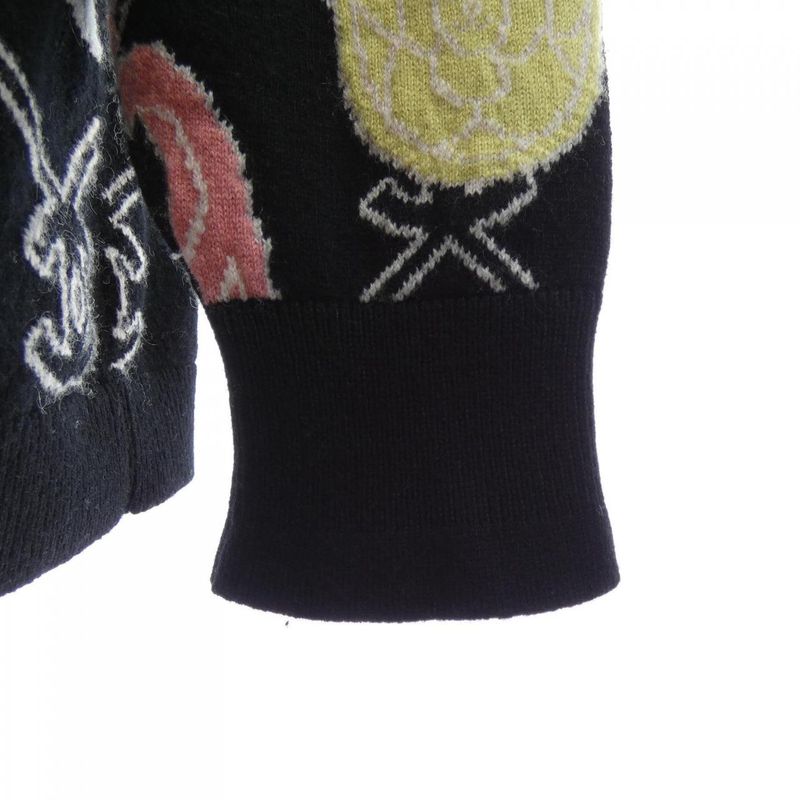 Chanel P72295k10398 22P Cardigan