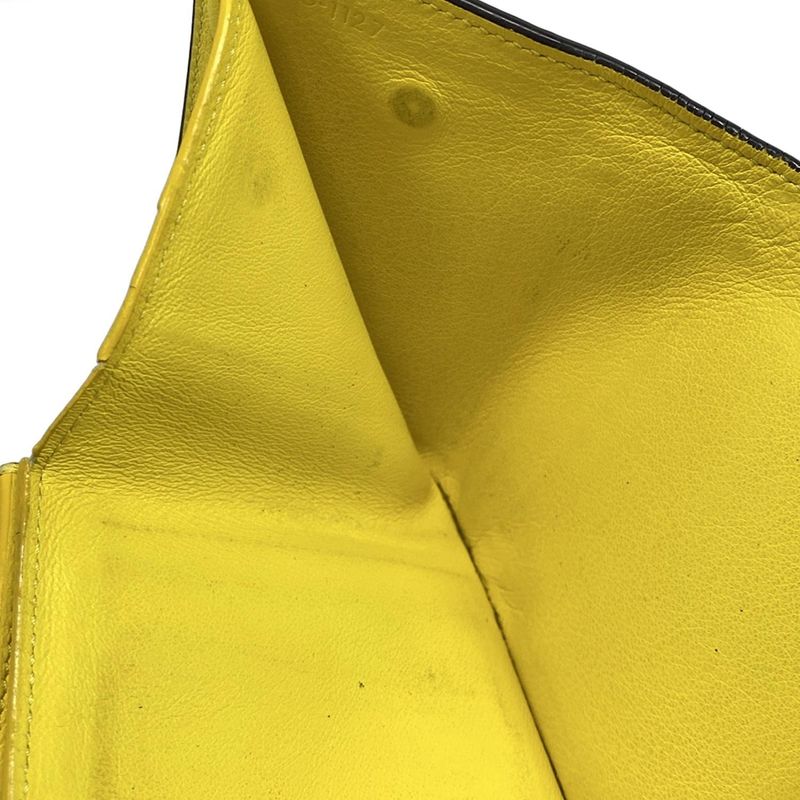 Celine Trifold Wallet Small Folded Multifunction 104903afe.38no Black and