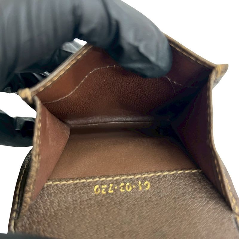 Gucci Vintage GG Logo Pattern Hardware Leather