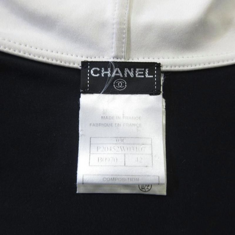 Chanel 03c Cruise Collection Bicolor Jersey Knit Satin Jacket Coco Mark Button