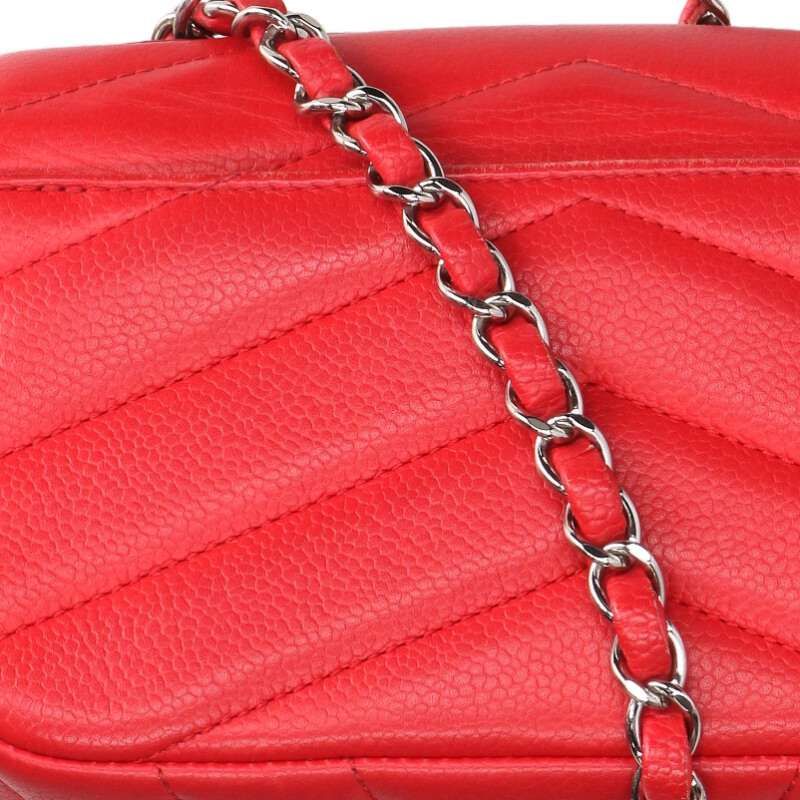 Chanel Chevron V-Stitch Chain Shoulder Bag Women