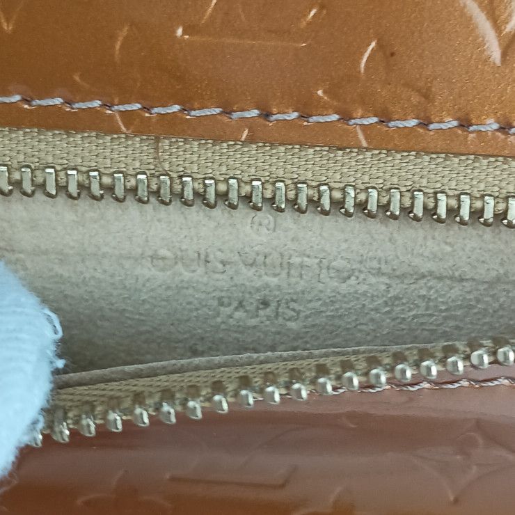 Louis Vuitton Shoulder Bag Crossbody Bag Pochette Contre De Fe M92268 Gold