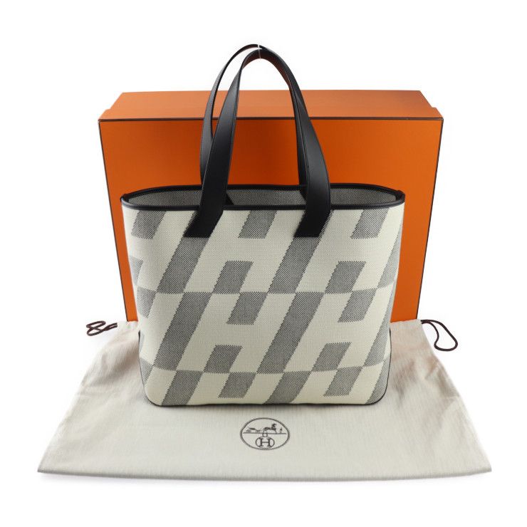 Hermes H Ambier GM Tote Bag - Toile Ashe Vosluft Ecru Black Handbag Stamped Z