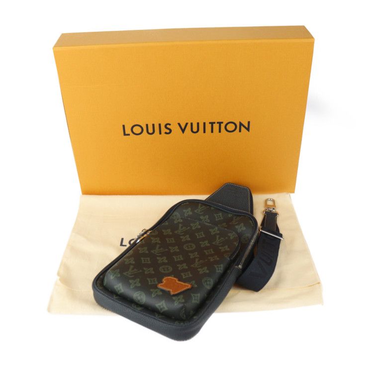 Louis Vuitton Fall Avenuesling Bag Body Bag M46344 PVC Leather Dark Green