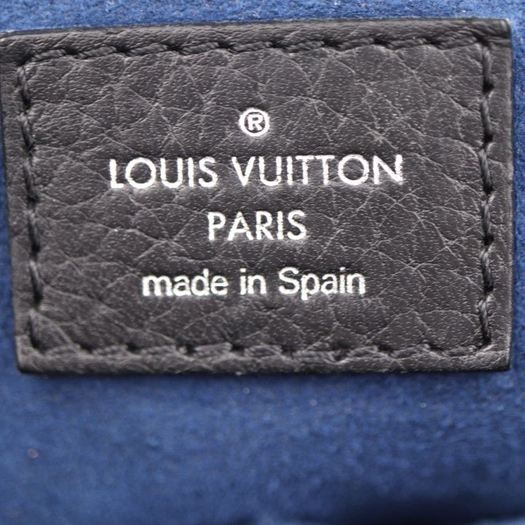 Louis Vuitton Alma Nd Messenger PM Shoulder Bag M51696 Taurillon Leather Black