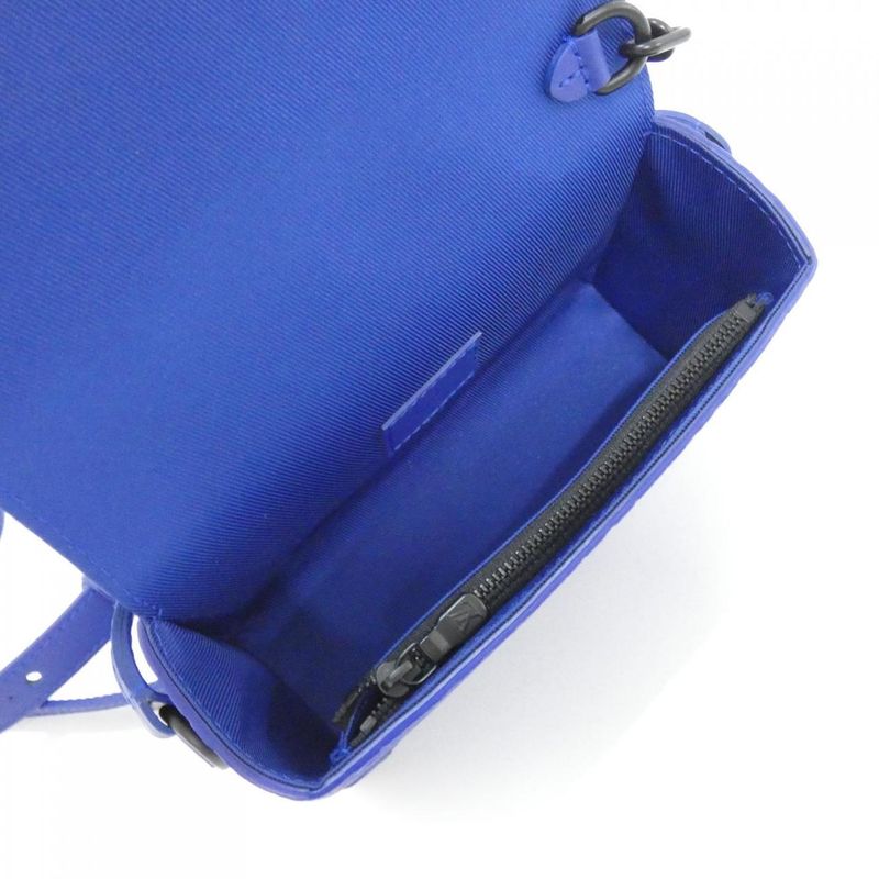 Louis Vuitton Taurillon Monogram Steamer Wearable Wallet M82571 Shoulder Bag