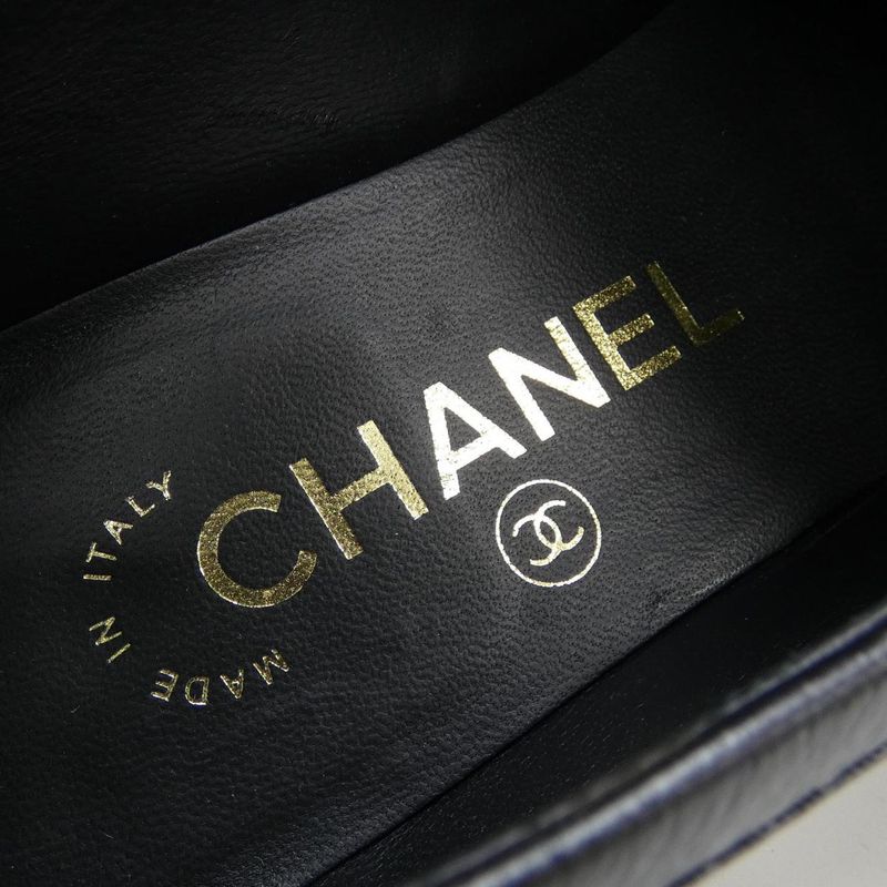 Chanel Turnlock Moccasins G45474b16503 Shoes