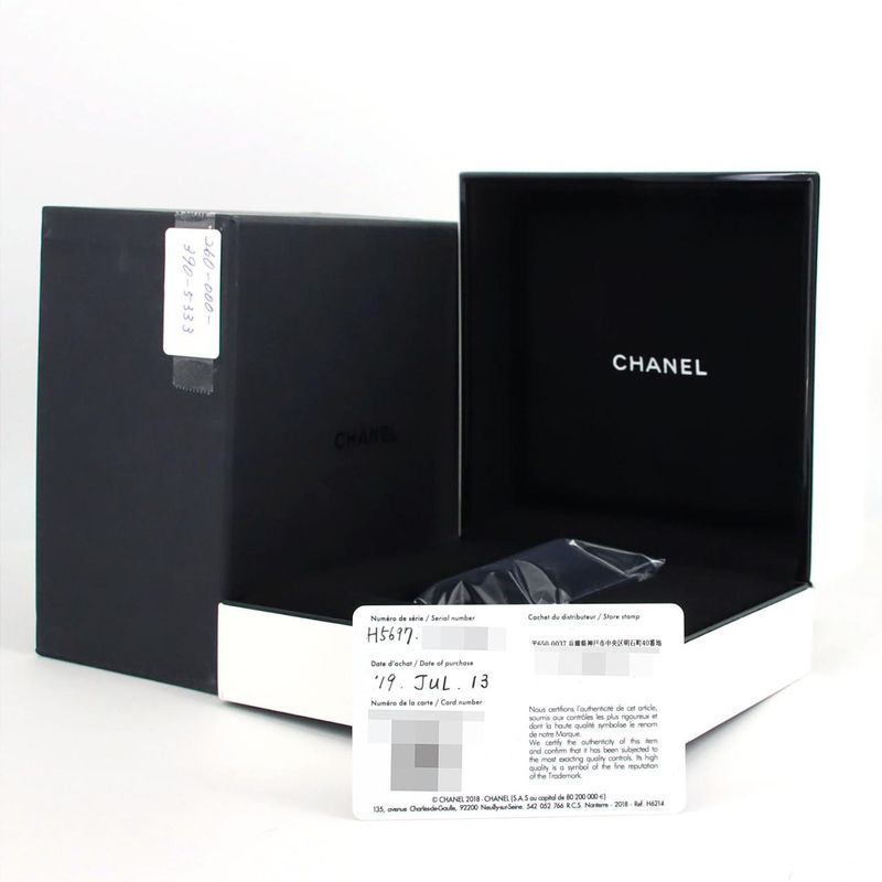 Chanel J12 Calibre 12.1 38mm (1.50in) Ceramic H5697 Ceramic Automatic