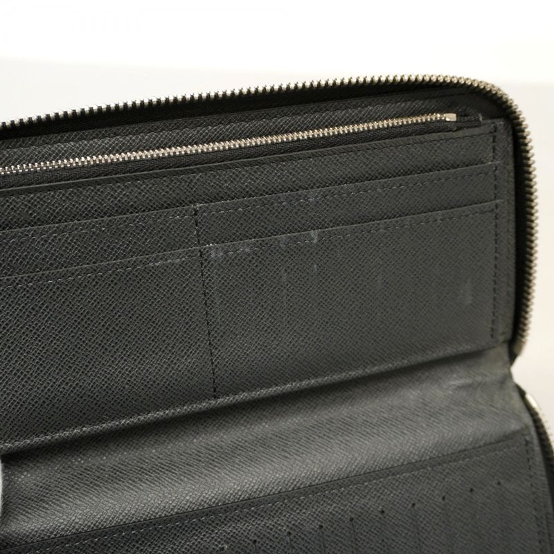 Louis Vuitton Taiga Zippy Wallet Vertical M30503 Ardoise Men's