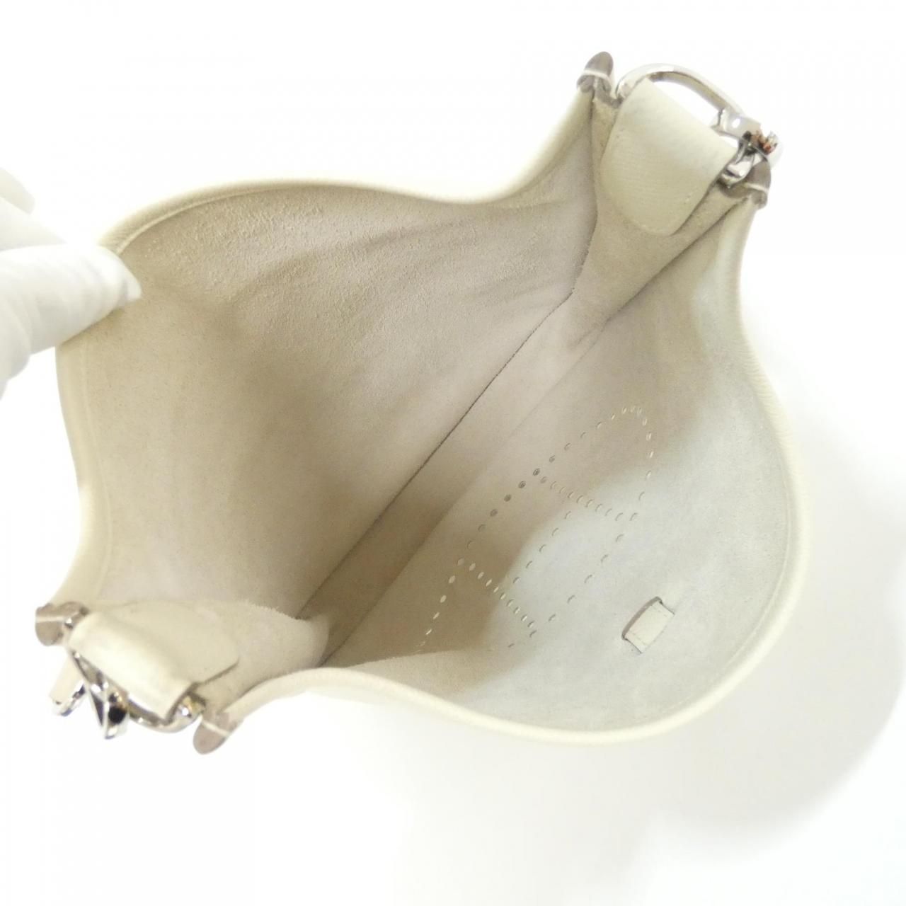 Hermes Evelyn 3 PM 068679ck Shoulder Bag