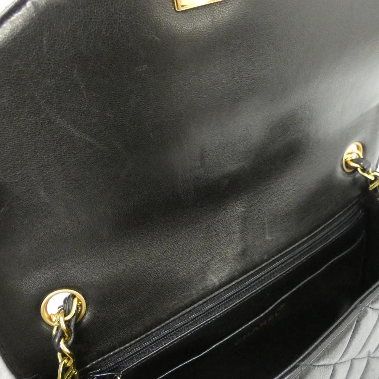 Vintage Chanel Shoulder Bag