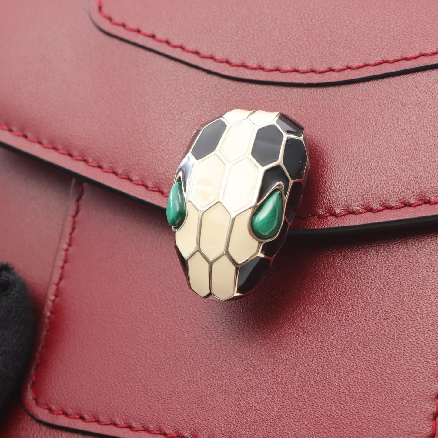 Bvlgari Trifold Wallet Serpenti Forever Red Leather Serpenti Forever W