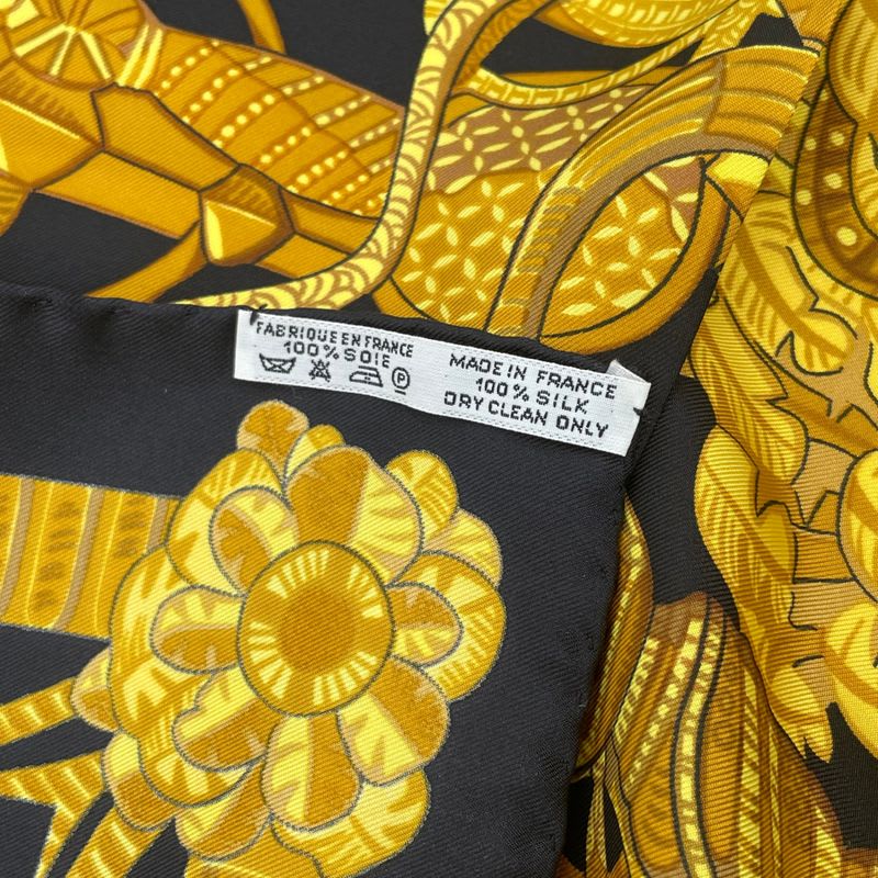 Hermes Scarf Silk Carre 90 Armets En Panache Feather Helmet Gold Black