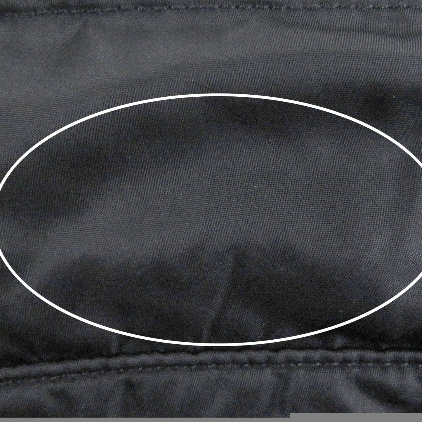 □Gucci Vintage Tom Ford Period Logo Button Batting