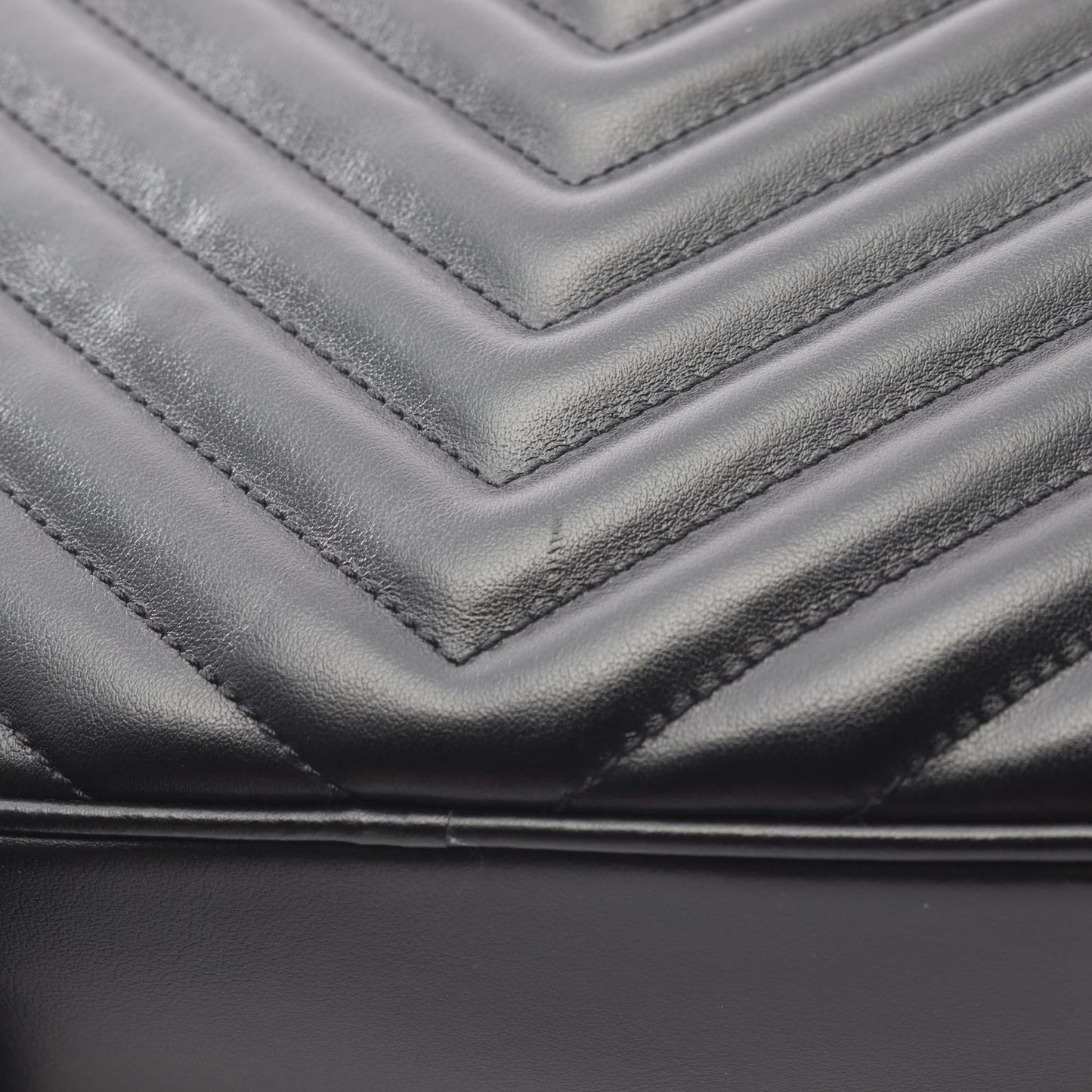 Saint Laurent Paris Saint Laurent Paris Shoulder Bag Lou Monogram 574494 Black