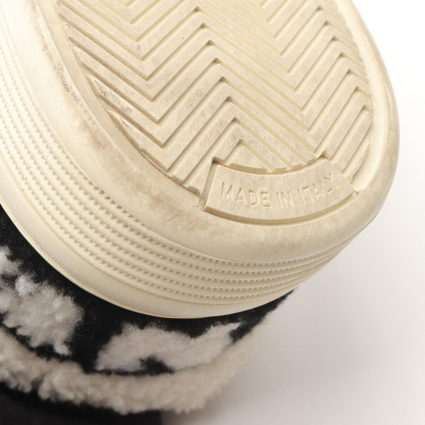 Chanel Sneakers Cocomark Mouton Sneakers Women's a