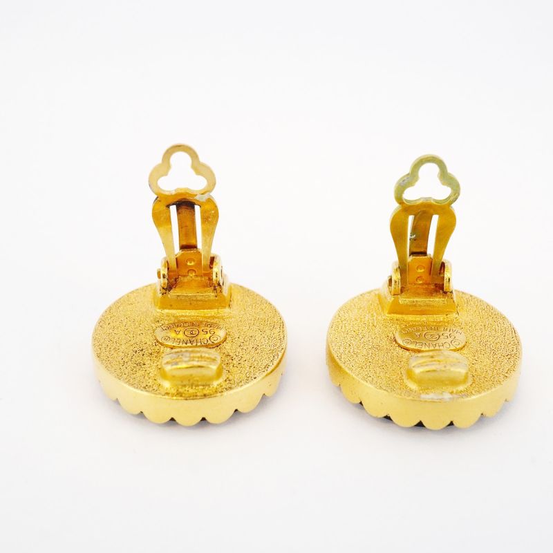 Chanel Earring Vintage Coco Mark Round Shape Circle GP Plated Gold Black Cles