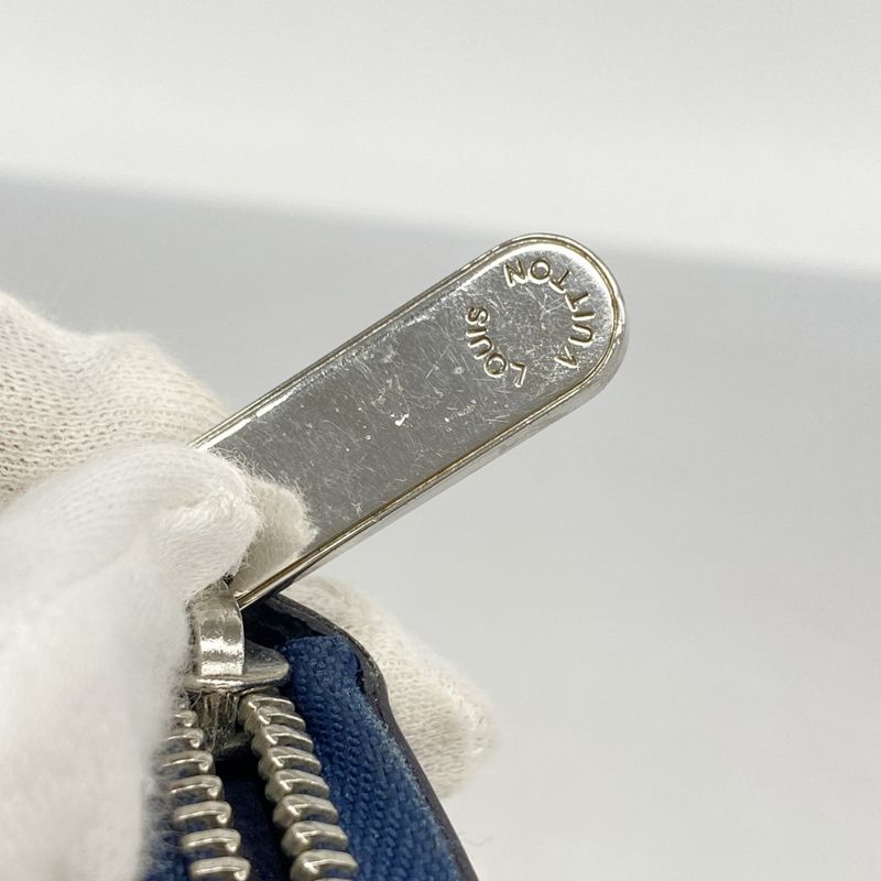 Louis Vuitton Long Wallet Epi Zippy Wallet M61873 Andigo Blue Ladies