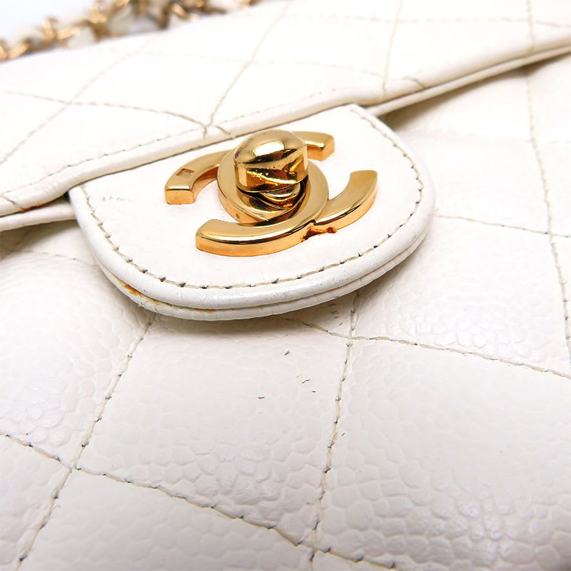Chanel Chanel Shoulder Bag Ao1115