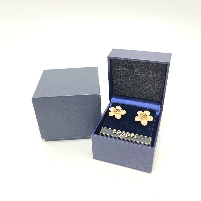 Chanel Earrings Flower Heremark A27958 Plastic Pink