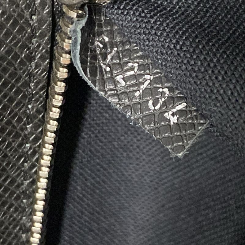 Louis Vuitton Business Bag Taiga Pdb Pm(porte Documents Business Pm) M32952