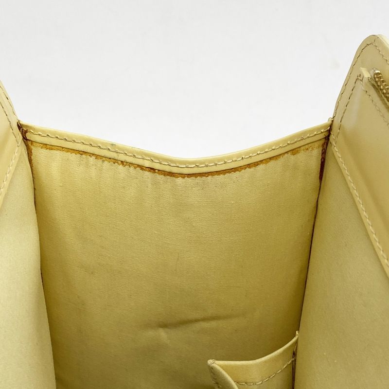 Louis Vuitton Tote Bag Epi Croisette PM M5249a Vanilla Ladies