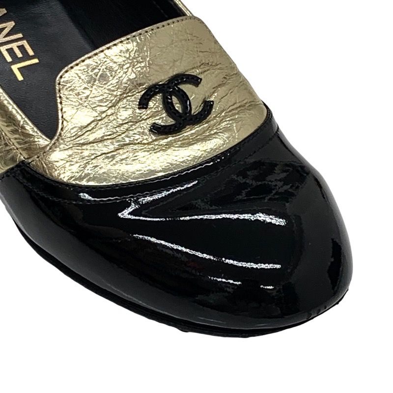 Chanel Loafer Leather Shoes Heremark Leather Patent Gold Black