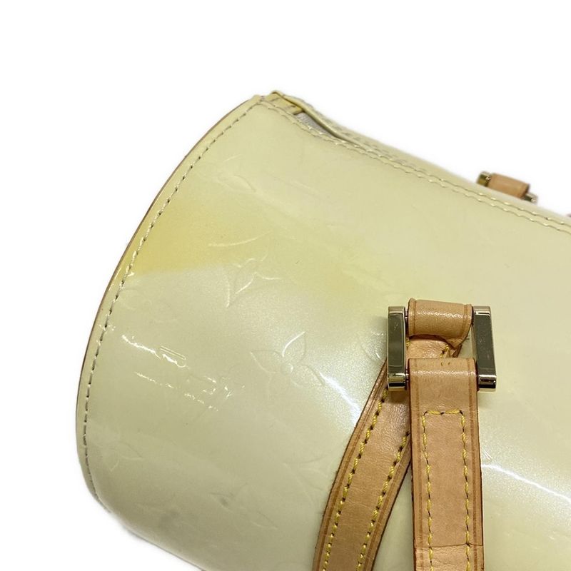 Louis Vuitton Shoulder Bag Monogram Vernis Bedford M91331 Lou Leather