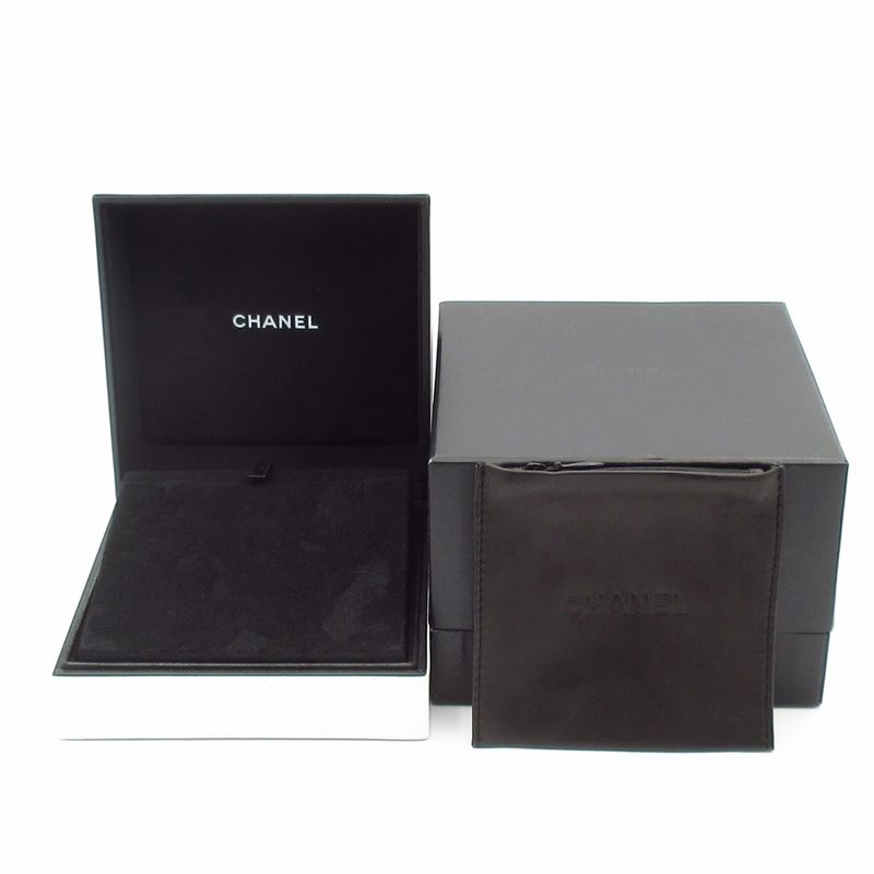 Chanel Necklace Matelasse 18k White Gold×diamond Pave Diamond