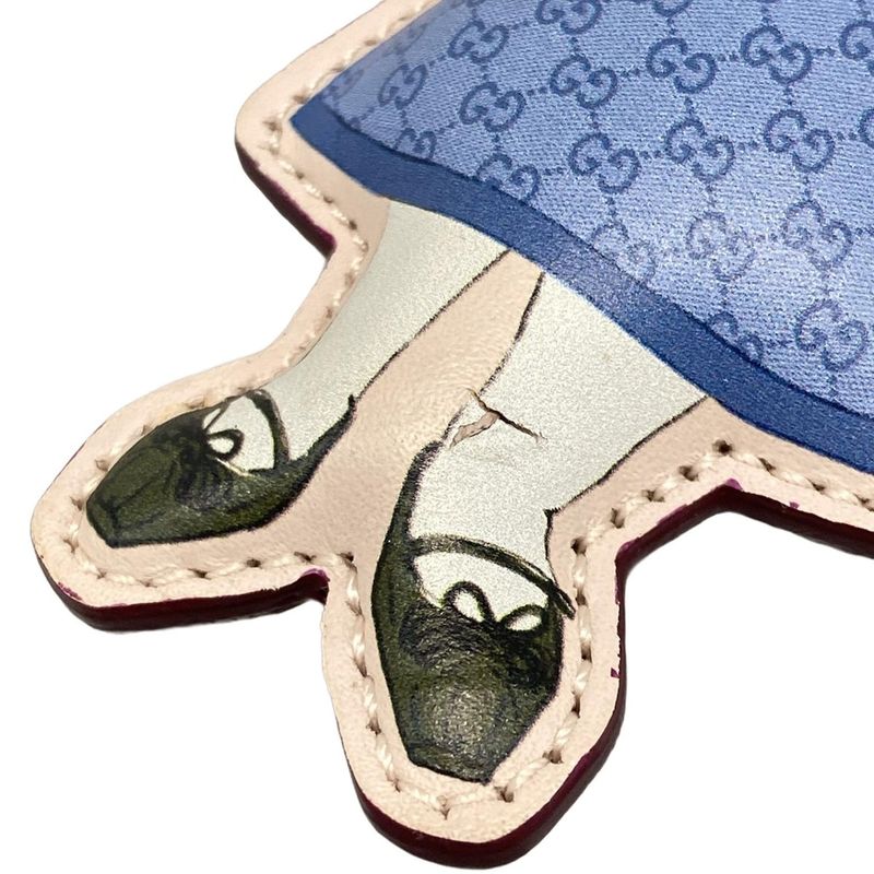 Gucci Key Holder (Charm) Yuko Higuchi Cat (bo)charm 844246 Gray X Ivory X Light