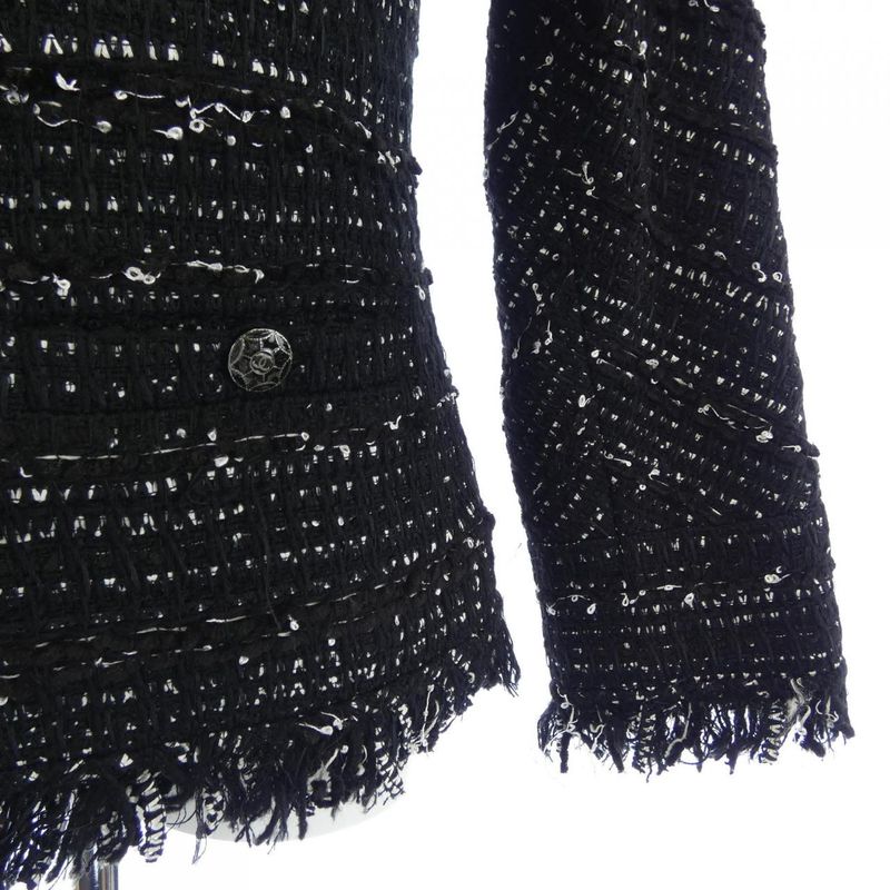 Chanel P39754v28442 No Collar Jacket