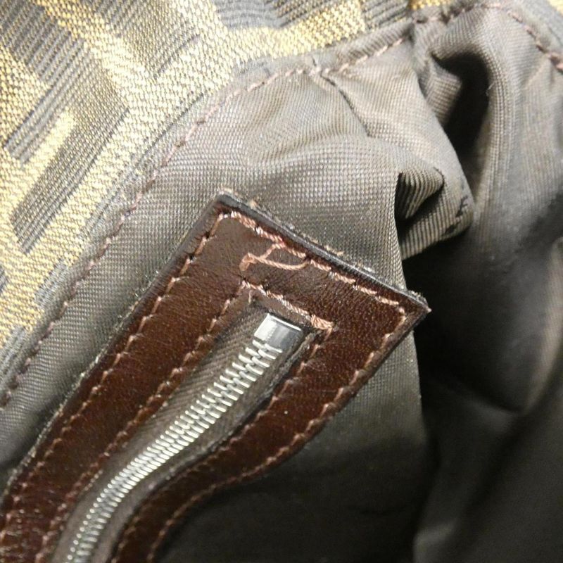 Vintage Fendi Baguette 26424 Shoulder Bag