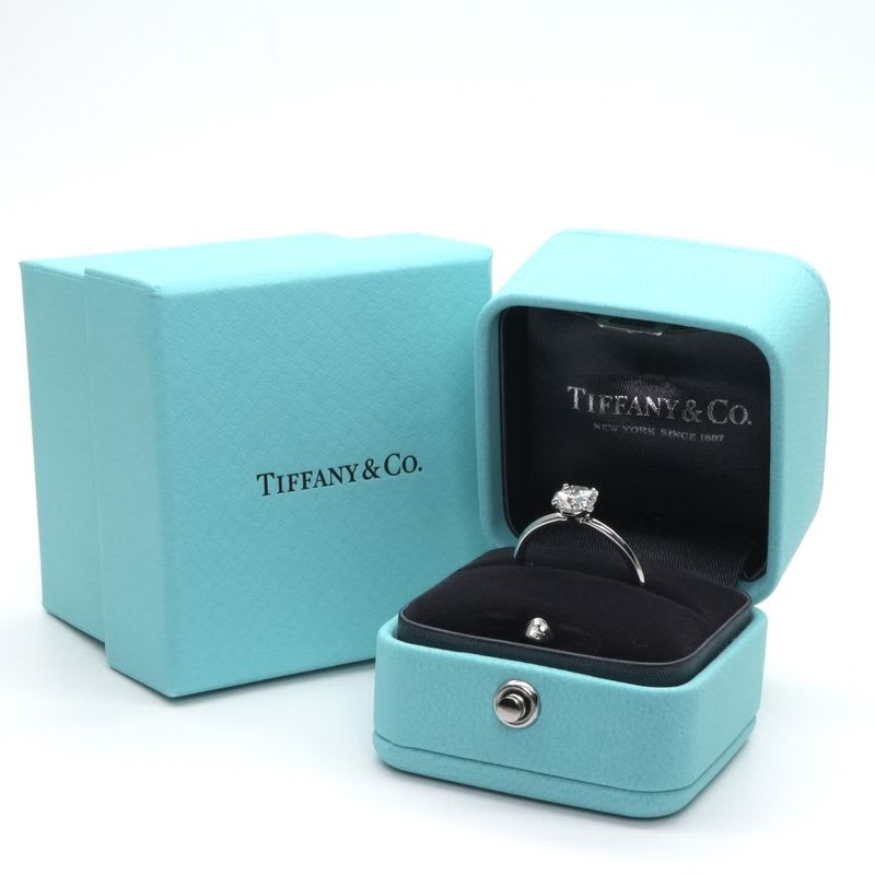 Tiffany & Co Round Brilliant Cut Diamond Platinum Band