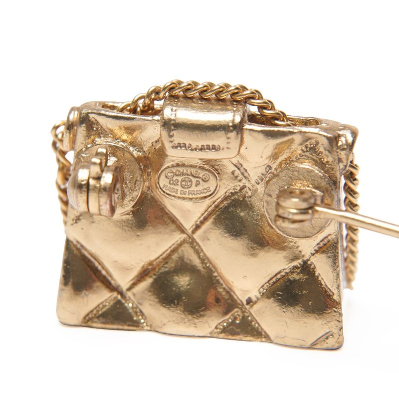 Chanel Brooch CC Logo Quilted