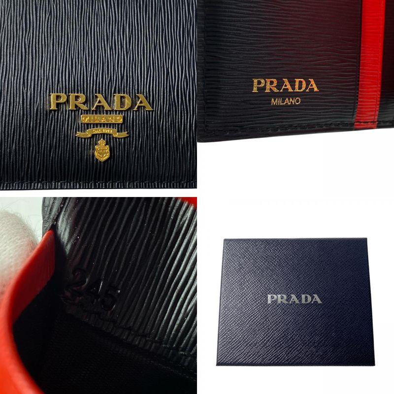 Unused Prada Women's Saffiano Bifold Wallet Compact Wallet