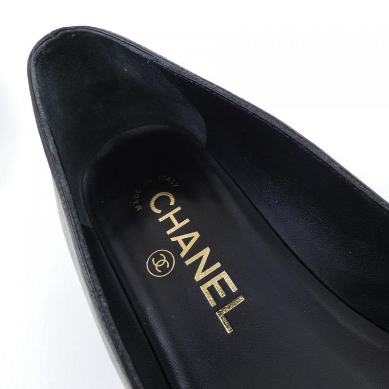 Chanel Flat Shoes
