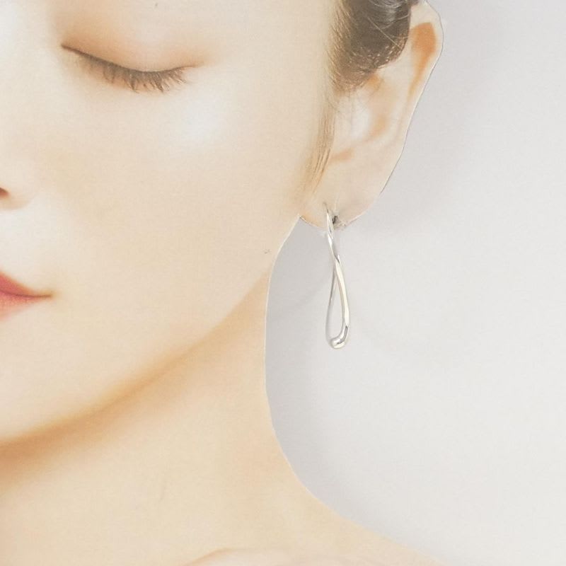 Tiffany & Co Open Heart Hoop Earrings