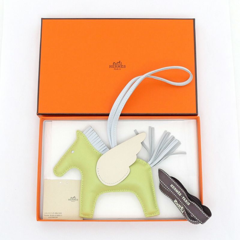 Hermes Pegasus MM Jaune Bourjohn Nata Blu-brum Lambskin U Engraved Bag