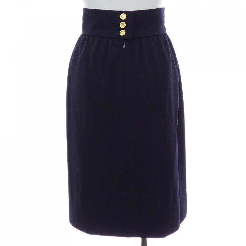 Chanel 20639 Suit Size 36 Vintage