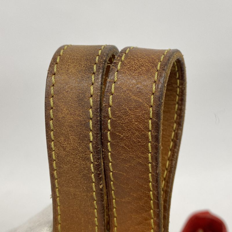 Louis Vuitton Tote Bag Vernis Houston M91092 Rouge Ladies