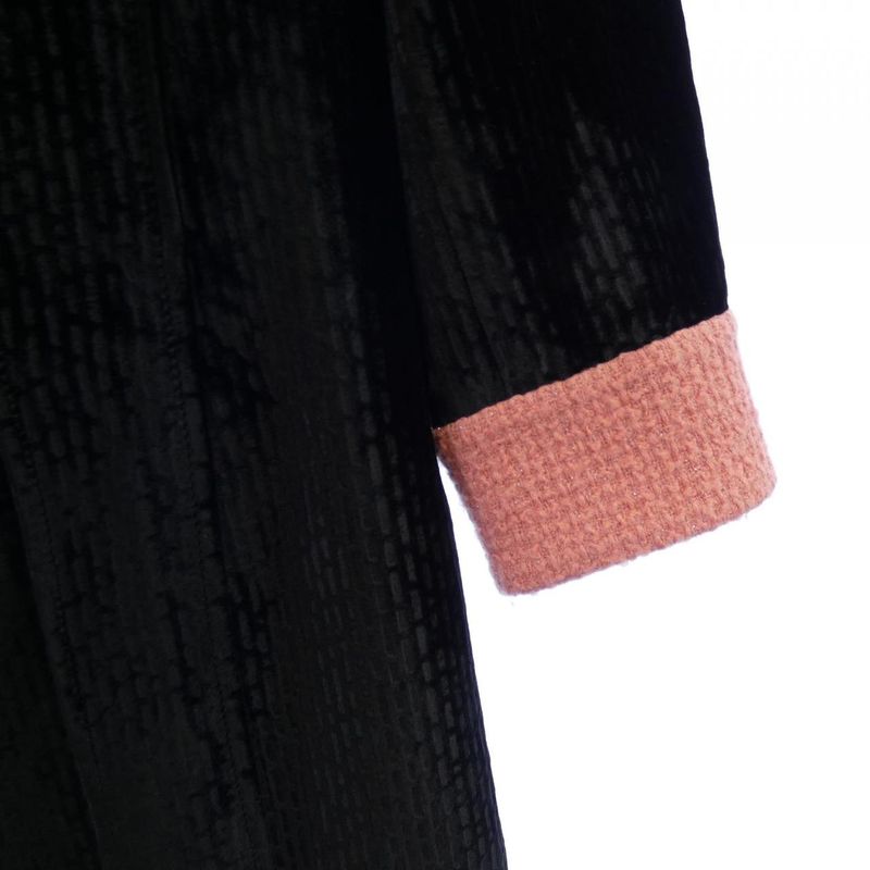 Chanel Size 34 Black Coat