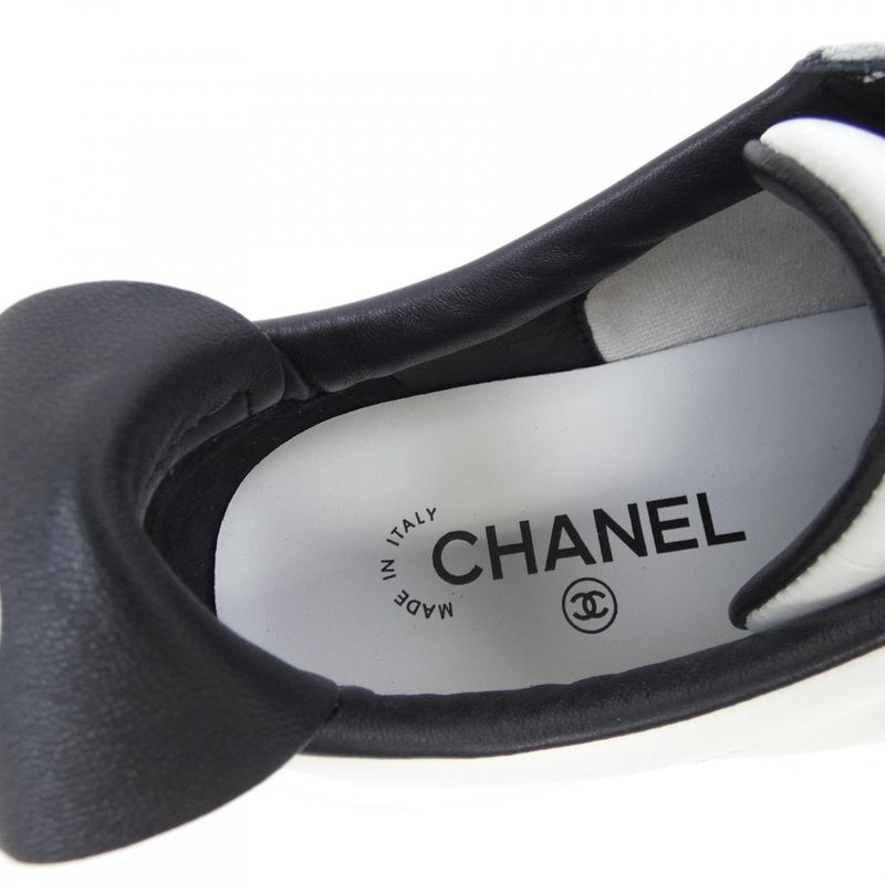 Chanel G34085x51503 Sneakers