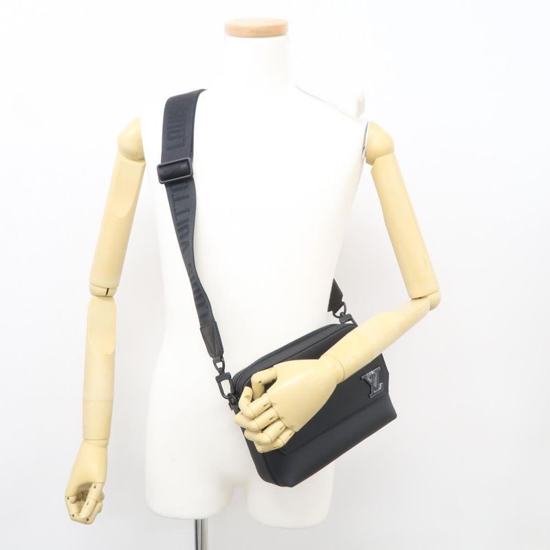 Louis Vuitton LV Aerogram Fastline Messenger M22482 Bag