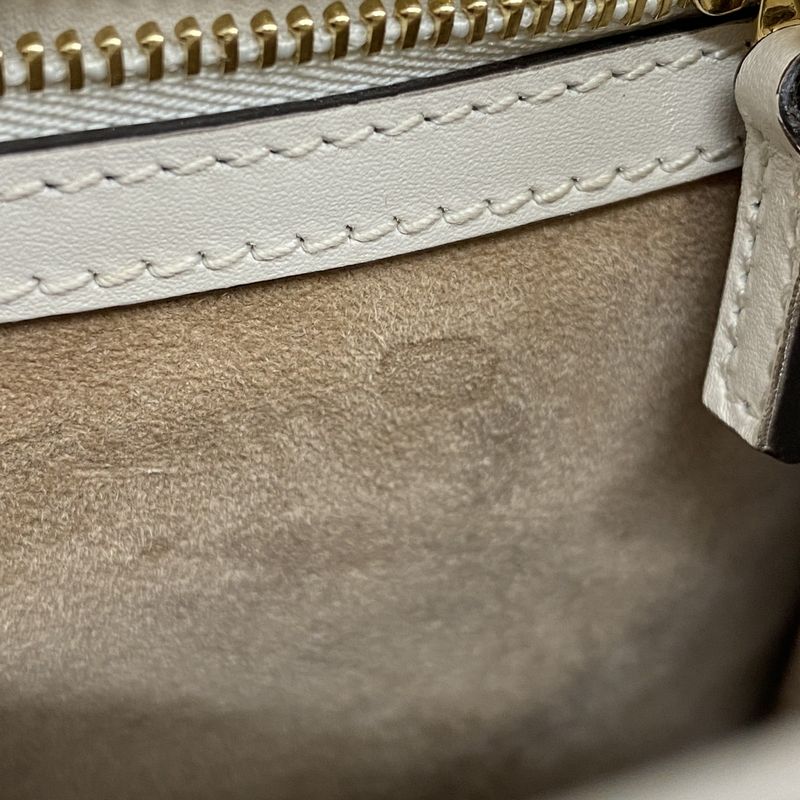 Gucci Shoulder Bag Sylvie 421882 Leather Ivory Gold Hardware Women's