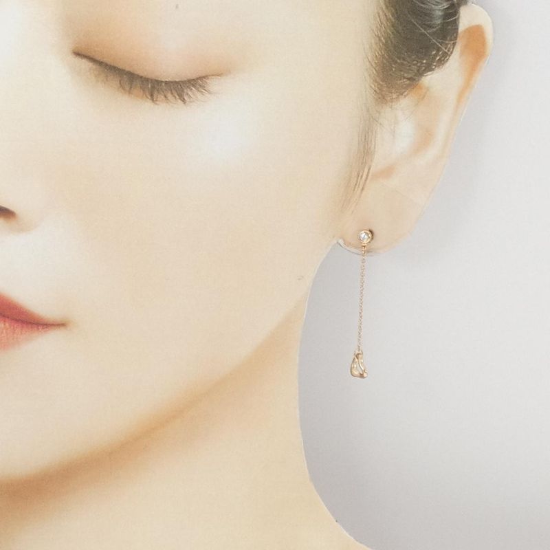 Tiffany & Co Visor Yard Open Heart Earrings