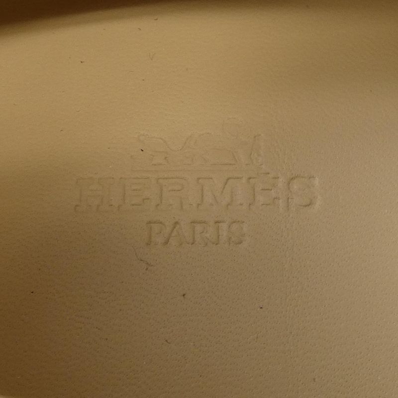 Hermes Yeezy 221901z Sneakers