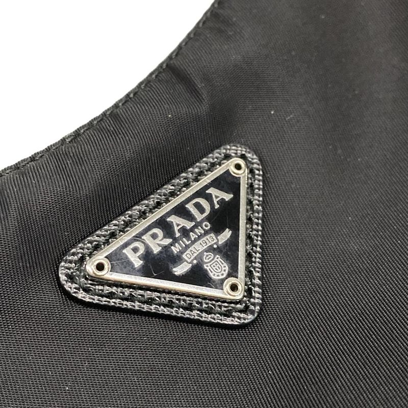 Prada Shoulder Bag Re-edition 2005 Re-nylon Bag 1bh204 Black Mini Bag
